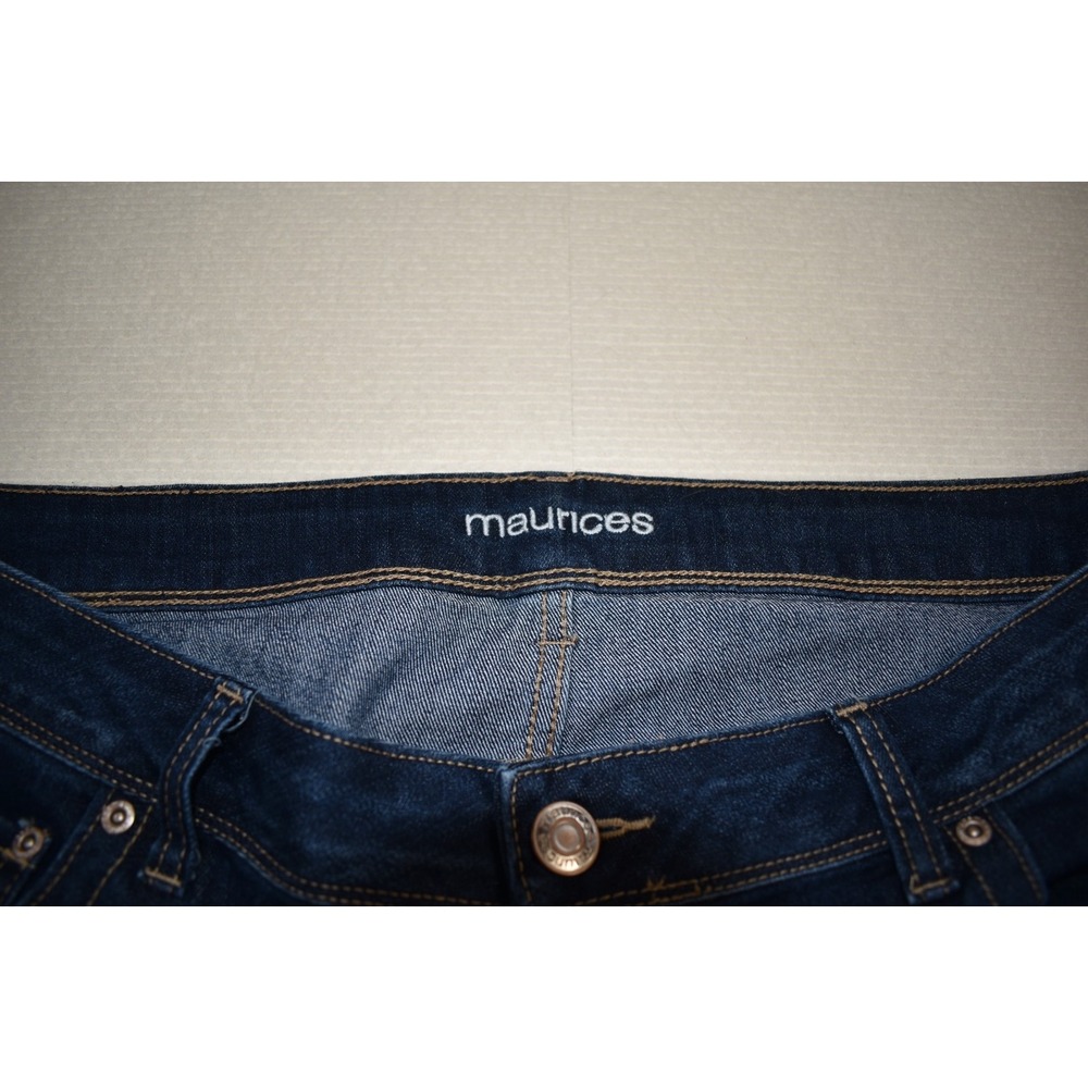 Maurices Jeans Womens 18W Short Blue Bootcut Stretch Embroidered Pockets Denim - Picture 2 of 9